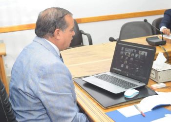 رئيس جامعة سوهاج: الموافقة على إضافة مقرر ريادة الأعمال في بعض الكليات