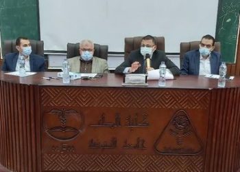 مستشفيات جامعة المنوفية تختار المرشحين لوظائف المعيدين بكلية الطب والقومي للكبد والأطباء المقيمين