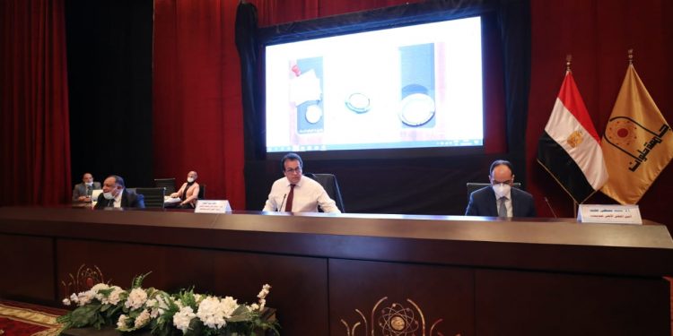 الأعلى للجامعات يحسم الجدل.. لا تغيير في قواعد التنسيق.. إجراء اختبارات القدرات عقب انتهاء امتحانات الثانوية العامة وقواعد جديدة للشهادات المعادلة