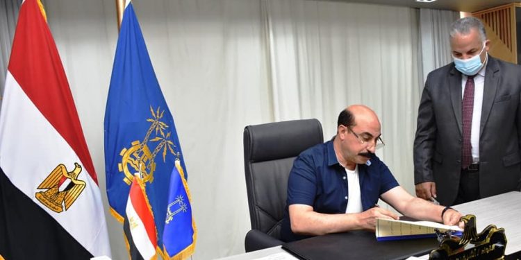 3 تنبيهات مهمة للعاملين بالتربية والتعليم في أسوان