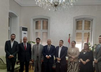 التعليم تناقش آليات تأهيل المدارس الرسمية الدولية للحصول على شهادة الاعتماد