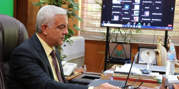 الدكتور عادل مبارك، رئيس جامعة المنوفية