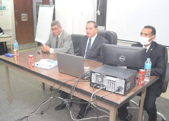 رئيس جامعة سوهاج يفتتح فعاليات التدريب الثاني لأعضاء هيئة التدريس المرشحين لمنصب عميد كلية