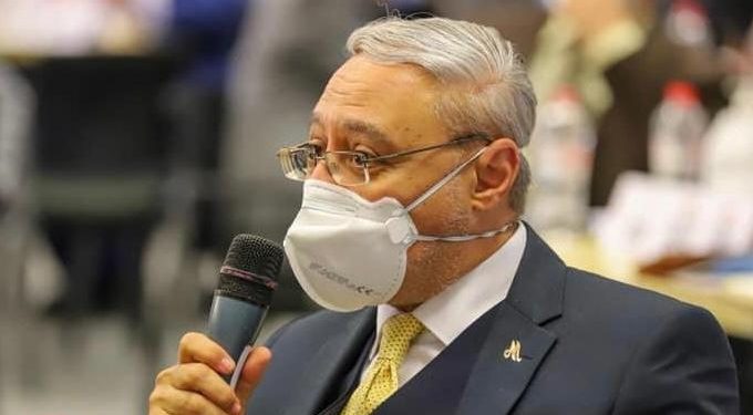 الدكتور محمود زكي، رئيس جامعة طنطا