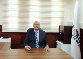 الدكتور مصطفى محمود جمعة، قائما بأعمال رئيس جامعة القاهرة التكنولوجية.