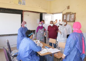 «حياة كريمة» جامعة طنطا: الكشف الطبي العلاج بالمجان لـ 999 حالة بقرية سنبو الكبرى