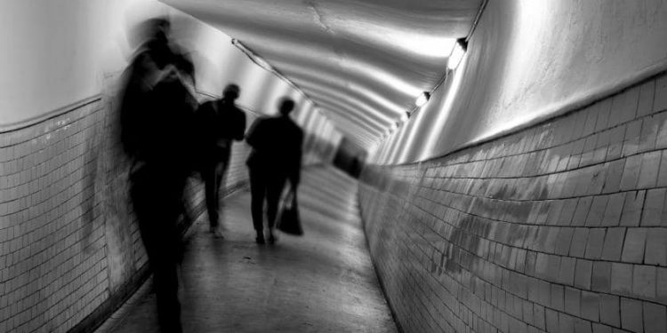 اكتشاف مرض جديد يصيب المخ في كندا .. من أعراضه الهلوسة السمعية والبصرية