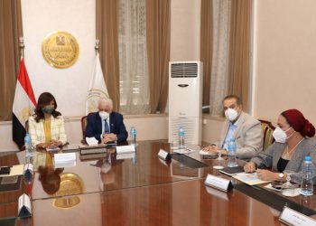 "شوقي": سنخاطب سفارة الكويت لبحث امتحانات الطلبة المصريين الدارسين بنظامها