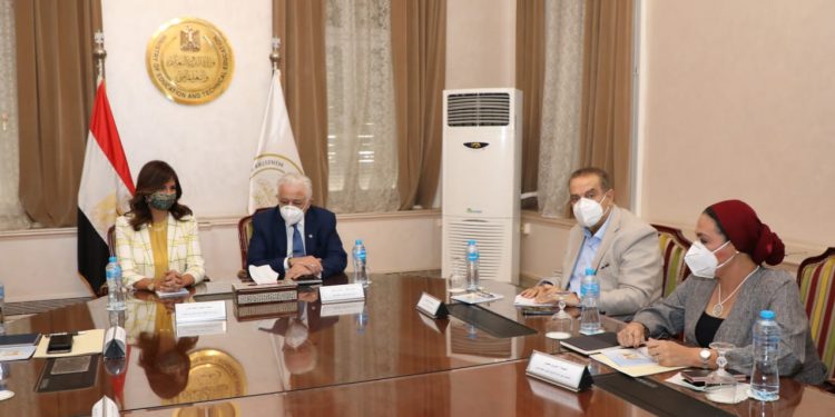 "شوقي": سنخاطب سفارة الكويت لبحث امتحانات الطلبة المصريين الدارسين بنظامها