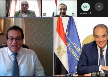 وزيرا التعليم العالى والاتصالات يشهدان توقيع بروتوكول تعاون لإنشاء مركز إبداع مصر الرقمية بجامعة الزقازيق