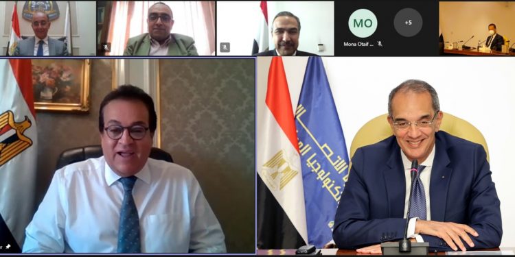 وزيرا التعليم العالى والاتصالات يشهدان توقيع بروتوكول تعاون لإنشاء مركز إبداع مصر الرقمية بجامعة الزقازيق