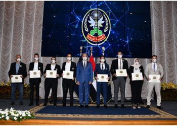 المركز الأول لطلاب "حاسبات عين شمس" فى المسابقة البحثية لطلاب الجامعات