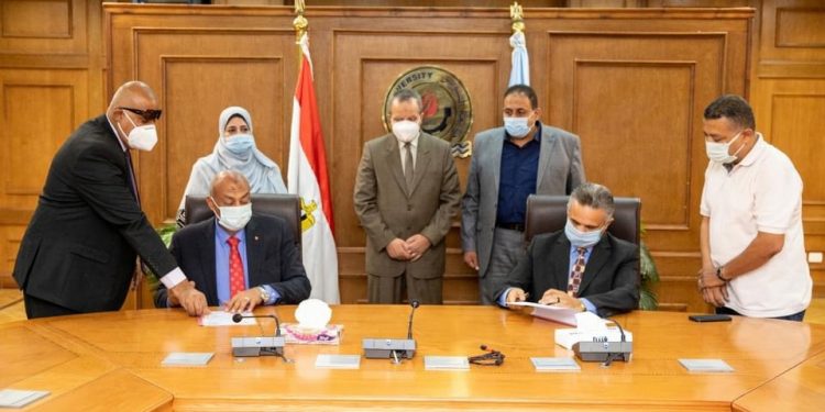 تعاون  بين جامعة السويس وشركة السويس لتصنيع البترول