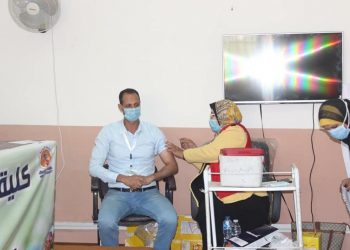 تطعيم 1952 منتسب لجامعة المنيا بلقاح كورونا