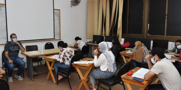 5000 طالب يؤدون الامتحانات النهائية بحاسبات عين شمس