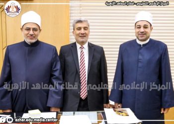 داوود يستقبلُ عميدَ المعاهدِ الأزهريةِ بفلسطين لبحثِ سبلِ تطويرِ التعليمِ بفلسطين