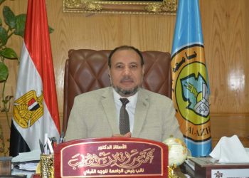 نائب رئيس جامعة الأزهر يعلن عن إنشاء فرع للبنك الأهلي داخل الحرم الجامعي