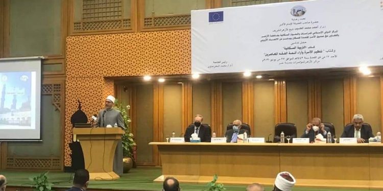 أمين "البحوث الإسلامية" عناية الأزهر بالأسرة وتحدياتها يعكس دوره الراسخ في اهتمامه بقضايا ومشكلات الأمة