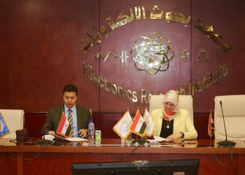 بروتوكول تعاون بين معهد بحوث الإلكترونيات وشركة ستاك لأنظمة الحاسبات والتكنولوجيا 