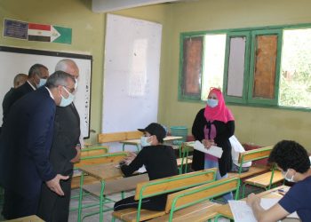 الحكومة توضح طريقة أداء الطلاب لامتحانات الثانوية العامة