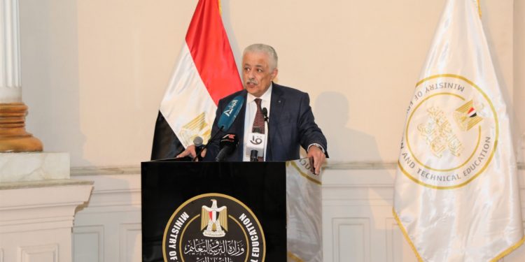 هل يحق للمعلم صرف المقابل النقدي لرصيد الإجازات الاعتيادية المتجمد؟