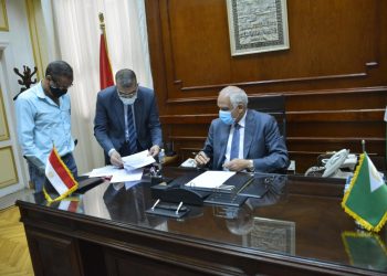 محافظ الجيزة يعتمد حركة تنقلات لمديري ووكلاء الإدارات التعليمية