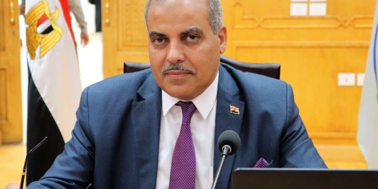 مجلس جامعة الأزهر يهنئ كليتي الهندسة بالقاهرة وقنا لتميز طلابهما محليا ودوليا