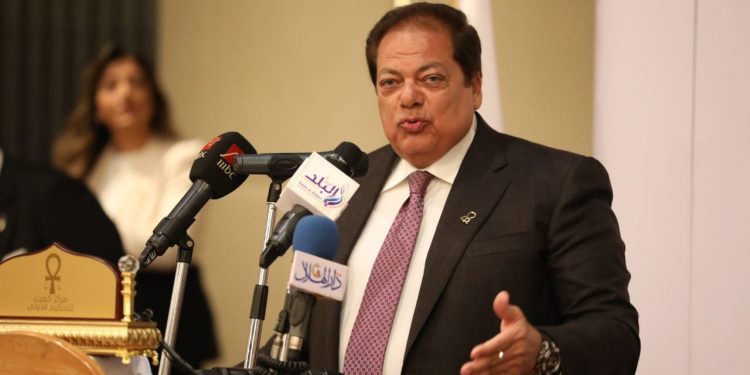 أبو العينين: المناخ في مصر مشجعا للاستثمارات ونحتفل بجمهورية جديدة ترتقي لطموحاتنا في ظل قيادة الرئيس