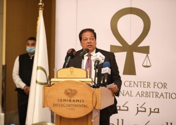 أبو العينين: المناخ في مصر مشجعا للاستثمارات ونحتفل بجمهورية جديدة ترتقي لطموحاتنا في ظل قيادة الرئيس