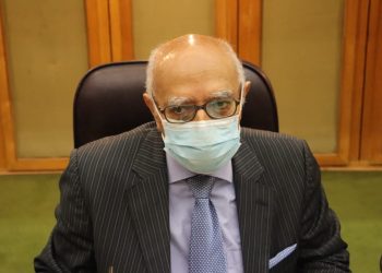 جامعة الأزهر: مراجعة المناهج وتطويرها لتجمع بين التراث والمعاصرة