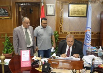 رئيس جامعة الأزهر يعتمد نتيجة كلية العلوم الأزهرية بجنوب سيناء