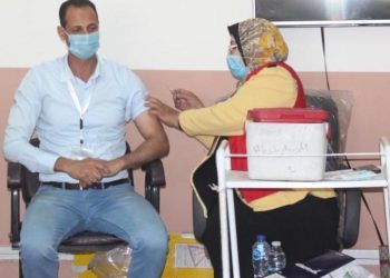 تحت شعار " احمي نفسك.. احمي وطنك " حملة لتلقي اللقاح بجامعة المنيا