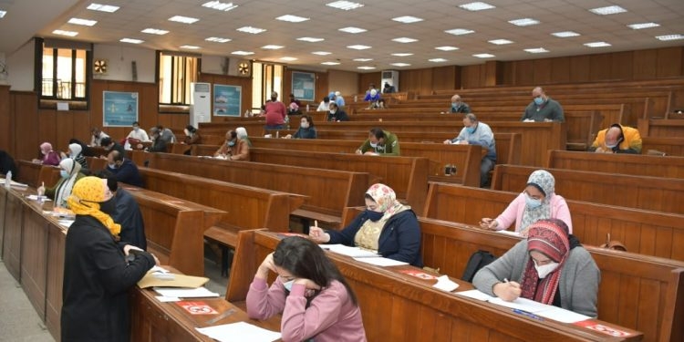 "الصحة" تقدم 3 نصائح مهمة للطلاب للوقاية من كورونا أثناء الامتحانات