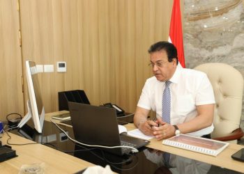 وزير التعليم العالي: انخفاض اعداد المصابين بفيروس كورونا في المستشفيات الجامعية