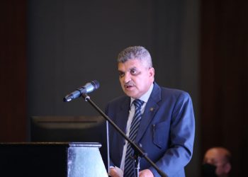 أسامة ربيع: قناة السويس تمثل أهم ممر ملاحي يخدم حركة التجارة العالمية.. وأثبت قدرتها أمام الجميع