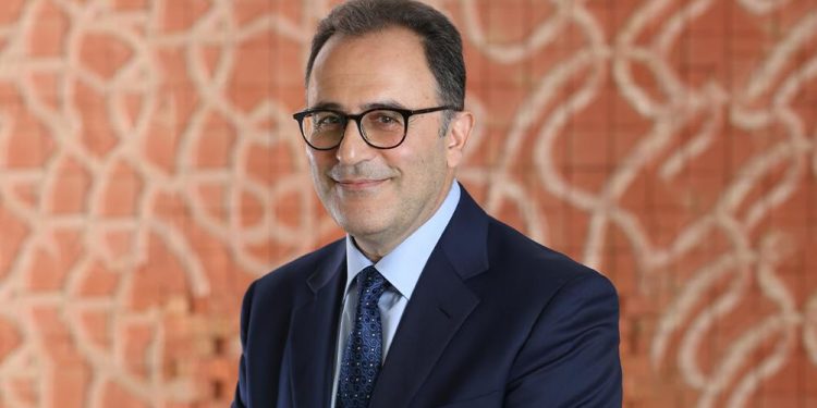 الجامعة الأمريكية بالقاهرة تختار أحمد دلّال رئيسًا لها