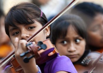 وزارة التعليم السعودية تعلن تفعيل مناهج الموسيقى بدءا من العام المقبل