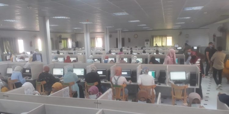 بدء الاختبارات الإلكترونية بكلية الطب جامعة بني سويف