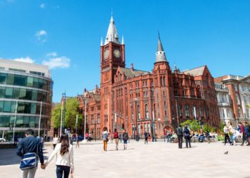 جامعة ليفربول البريطانية تقدم منحة لطلاب الدكتوراه