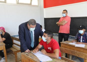 امتحانات الدبلومات 2021.. التحقيق مع طلاب تعدوا على الملاحظين