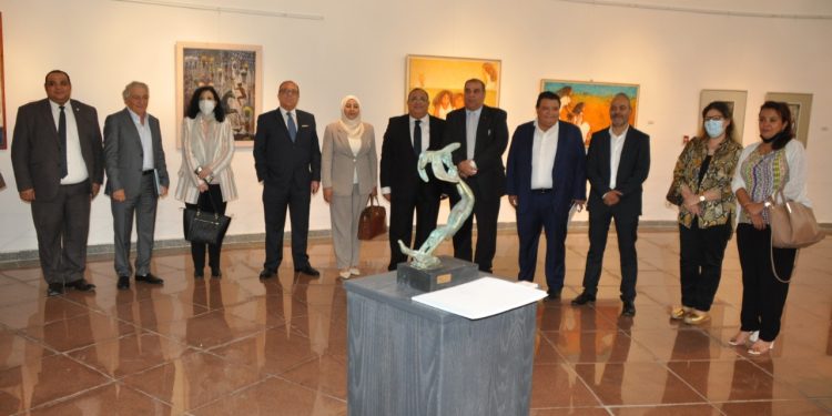 مجمع الفنون والثقافة جامعة حلوان يشهد أول عرض للفن التشكيلي