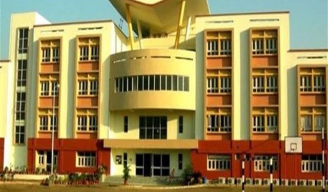 أهم مميزات المدارس الرسمية المتميزة لغات والمدارس الرسمية لغات والفرق بينهم