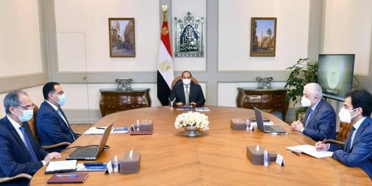 الرئيس يوجه بتوفير النظامين الورقي والالكتروني لامتحانات الثانوية العامة