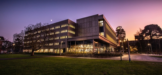 جامعة Reading البريطانية تأخذ إجراءات بشأن العنصرية