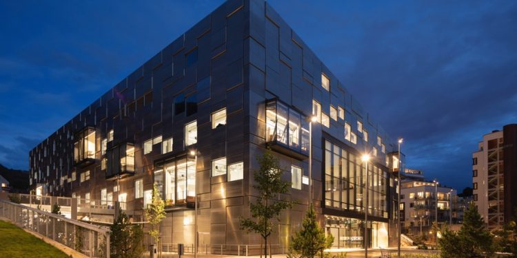 جامعة بيرغن تقدم فرصة زمالة بحثية لطلاب الدكتوراه في النرويج