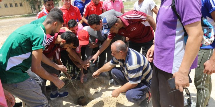 افتتاح المعسكر الكشفي لجوالي المعاهد العليا والمتوسطة بمعهد إعداد القادة