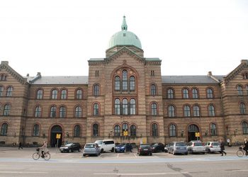 جامعة كوبنهاجن تقدم منحة لدراسة القانون الدولي في الدنمارك