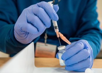 تعرف على أنواع لقاحات كورونا و نسبة انتشارهم حول العالم