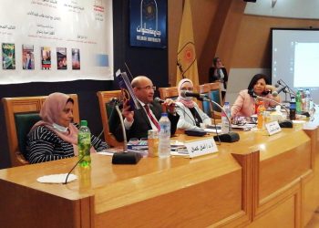 جامعة حلوان تناقش مشروعات شعبة الصحافة.. وأساتذة الإعلام: نرجو التركيز على الإخراج الصحفي