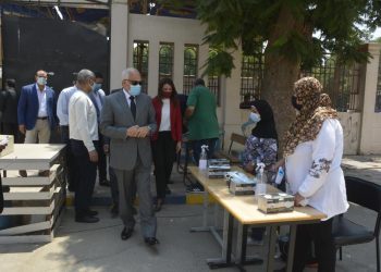 ضبط طالبين في الشرقية والقاهرة قاموا بتسريب امتحان العربي